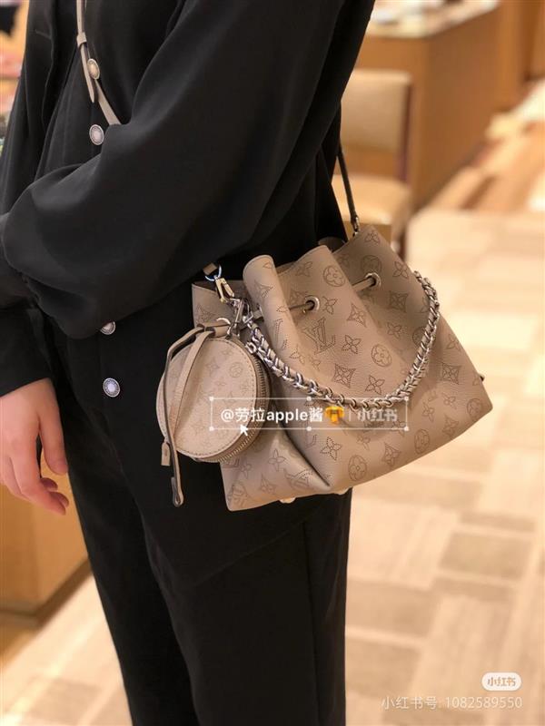 2026124175355540 570